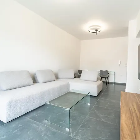 Aletreo, Rhodes アパート Rhodes City