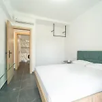 Aletreo, Rhodes 아파트