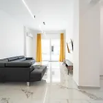 Aletreo, Rhodes 아파트 *