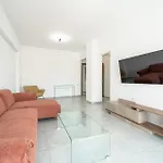 Aletreo, Rhodes 아파트